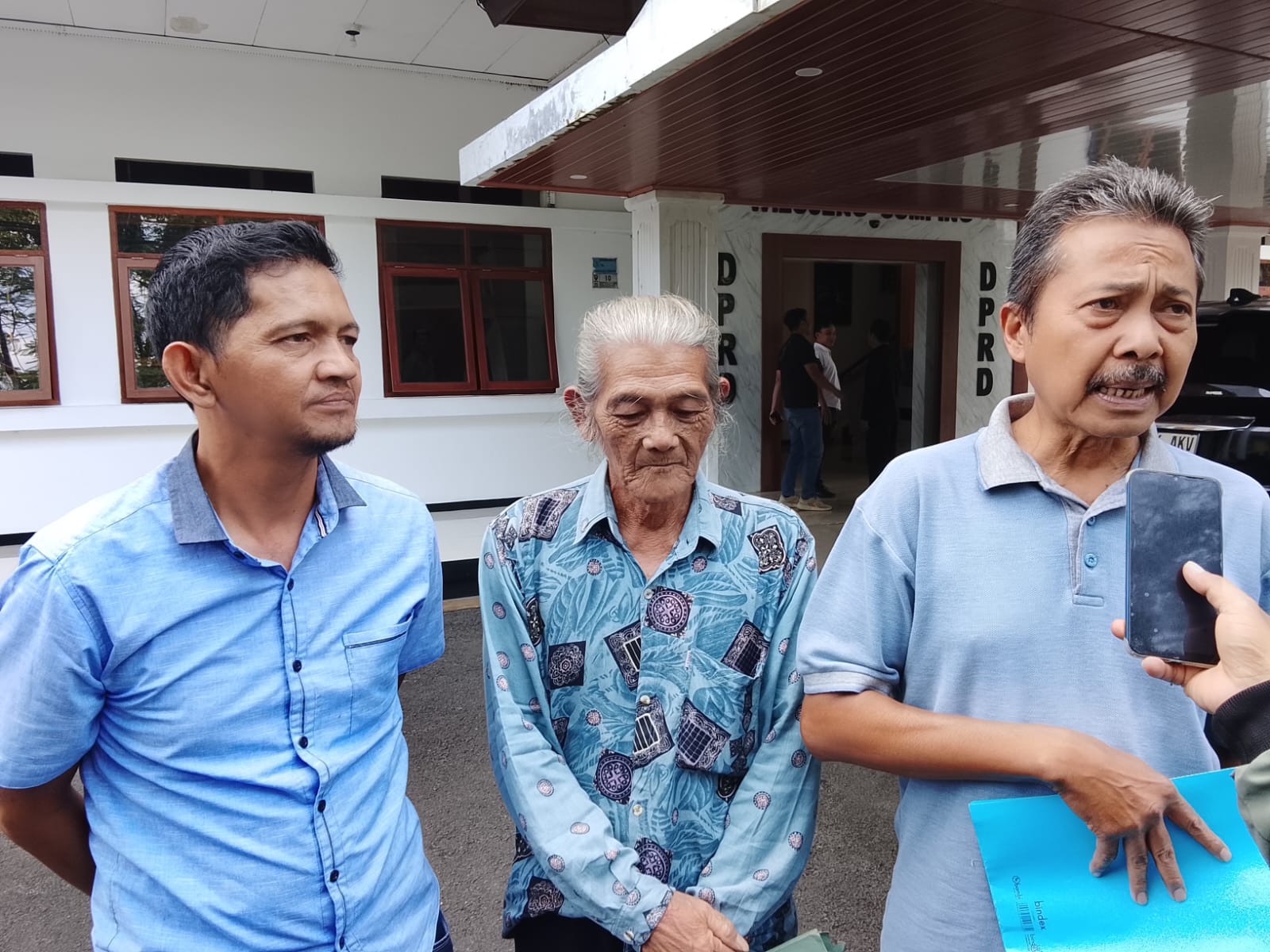 Pemdes Cimalaka Dinilai Abaikan Aspirasi, Revitalisasi Pasar Tuai Penolakan